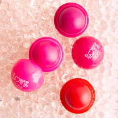 balsamo labial love esfera