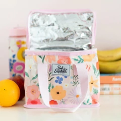 Lunchera chicas fresias rosas - comprar online