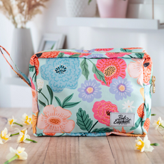 Bolsito neceser pink flores aqua