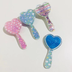 Cepillo corazon lentejuelas
