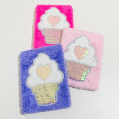 Cuaderno peluche cupcake