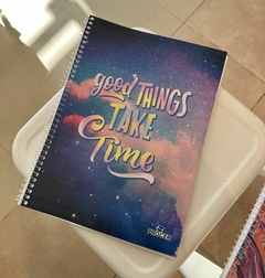 Cuaderno A4 anillado en internet