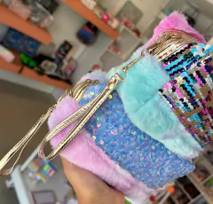 Cartuchera neceser peluche lentejuelas en internet