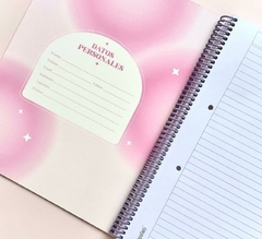 Cuaderno A4 Mooving MY OWN WORLD en internet