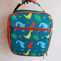 Lunchera infantil dinos en internet