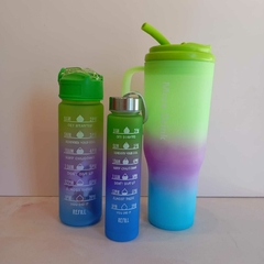 Set de vaso alto con manija mas dos botellas - comprar online