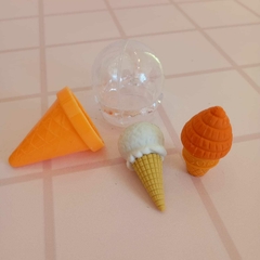 Cono de helado mas 2 gomitas - comprar online