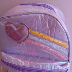 Imagen de Mochila infantil corazón con arcoíris