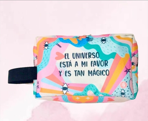 Neceser universo