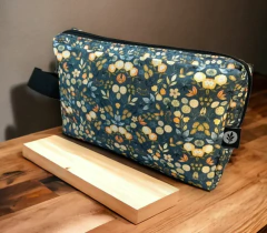 Neceser flores azul