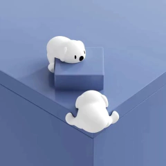 Protector esquinero blanco en internet