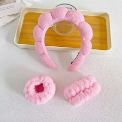 Imagen de set vincha y muñequeras para limpieza