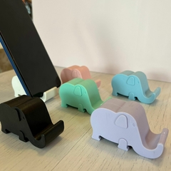Soporte celu elefante en internet
