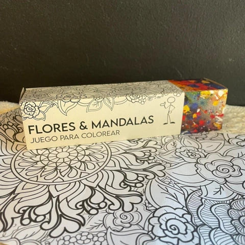 Juego para colorear flores & mandalas