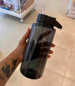 Botella deportiva lisa 1100 cc (copia) en internet