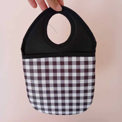 Car bag cuadros blanco y negro - comprar online