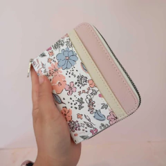 Billetera blanca con flores chica - comprar online