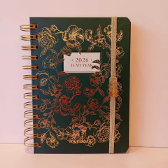 Agenda 2026 2 dias por pagina FW chica flores verde y dorado