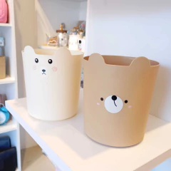 Maceta / cesto escritorio grande osito plástico en internet