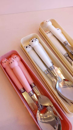 Set x3 cubiertos en caja en internet