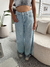 Millie // Jean Wild leg celeste - tienda online