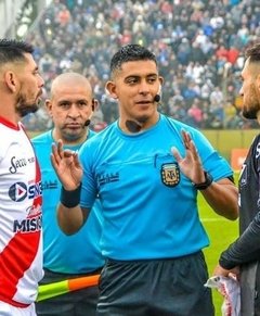arbitro regla18