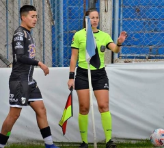 Imagen de Banderines Con Funda Arbitro a Cuadros Liga Profesional AFA