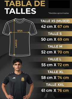 Tabla de talles para remera sport árbitro entrenamiento Skechers con medidas de sisa y largo en centímetros, desde XS mujer hasta XXL.