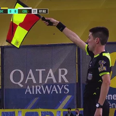 Banderines Con Funda Arbitro a Cuadros Liga Profesional AFA - tienda online