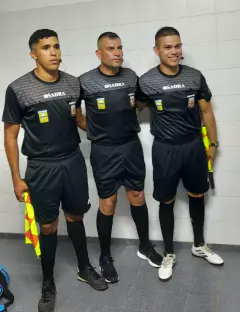 Camiseta Arbitro Regla18 Oficial AFA SADRA - tienda online