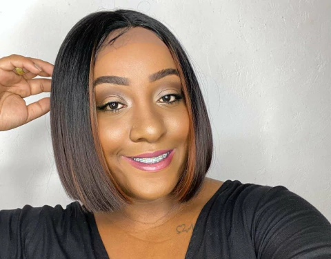 Lace front chanel morena iluminada fibra Premium pronta entrega - comprar online