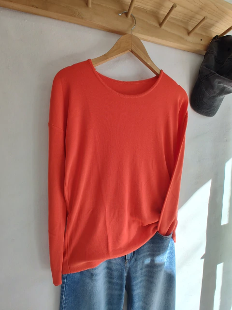 SWEATER BASIC M-L ROJO FUEGO - comprar online