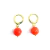 Brinco coral natural esfera folheado a ouro base argola - comprar online