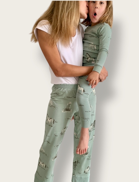 Maxi Pants Caballo Criollo verde - comprar online