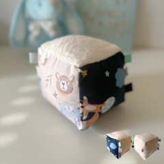 Cubo sensorial Montessori