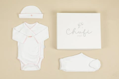 Ajuar: Gorro, body y ranita "Rococó" - comprar online