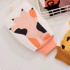 Imagen de Guante esponja de baño Garrita