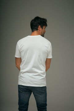 T-SHIRT WOLF en internet