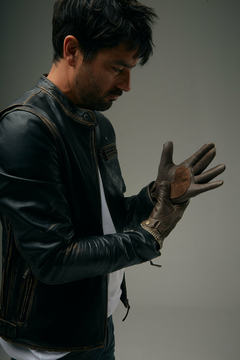 DEATH GLOVES en internet