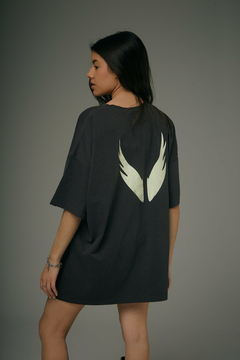 T-SHIRT OVER ALAS - tienda online