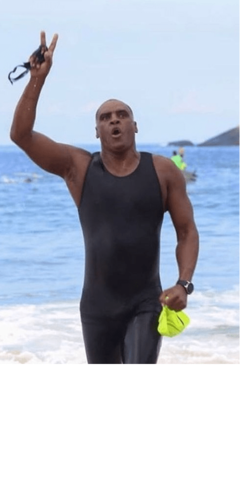 Traje Macacão Masculino Preto ( Ponta de Estoque ) na internet