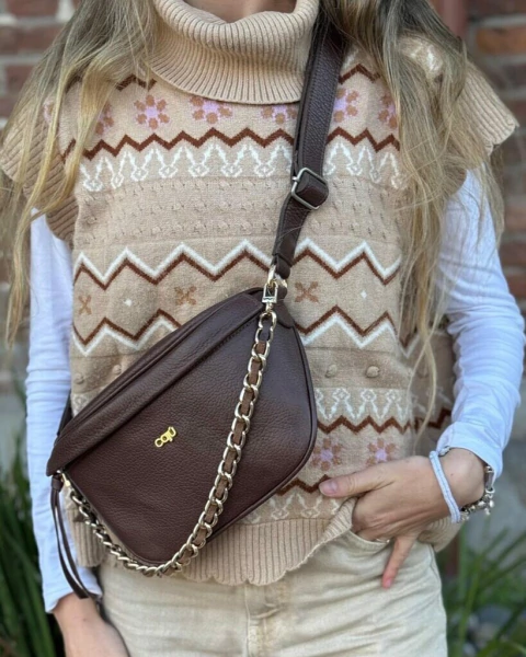 RIÑONERA BELINDA CHOCOLATE