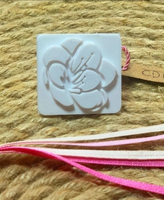 Linea blanca CD13