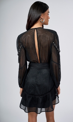 Vestido Selena na internet