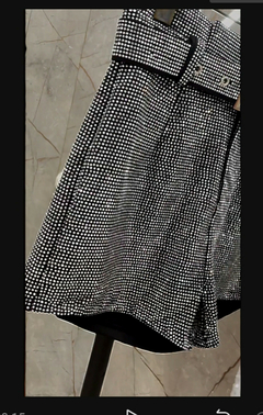Shorts de strass na internet