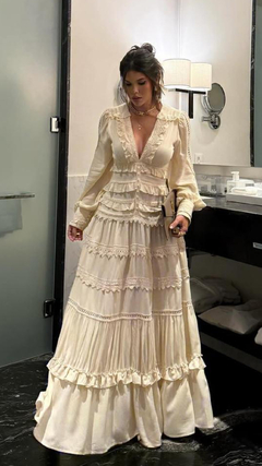 Vestido Longo Em Guipir Italiana Bela Bege | Salgunamu
