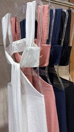 Macação Keila em Viscose Busto com Aro | Salgunamu