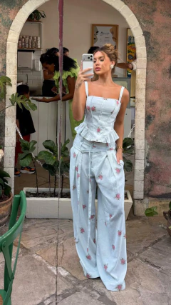 Conjunto Cintia estampa flores e poá em linho com viscose | Salgunamu na internet