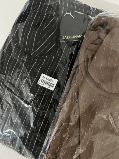 Conjunto Monica Risca de Giz de Calça Ampla e Corset em viscose com poliéster | Salgunamu