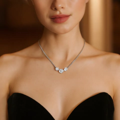 Collar tres puntos de luz de Sw. Elements en Plata 925 en internet